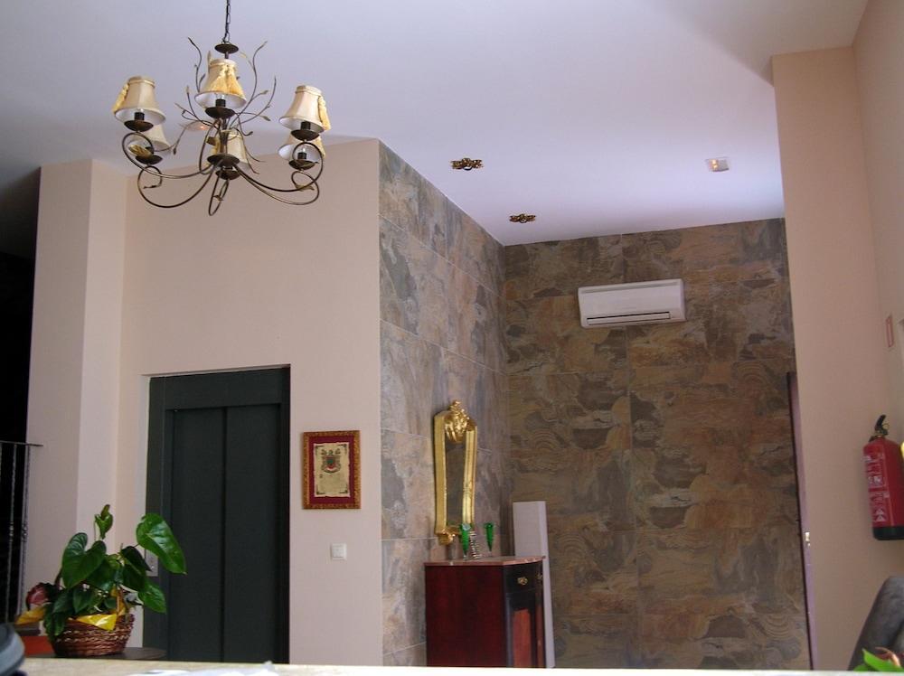 Rural L'antic Portal Hotel 2*