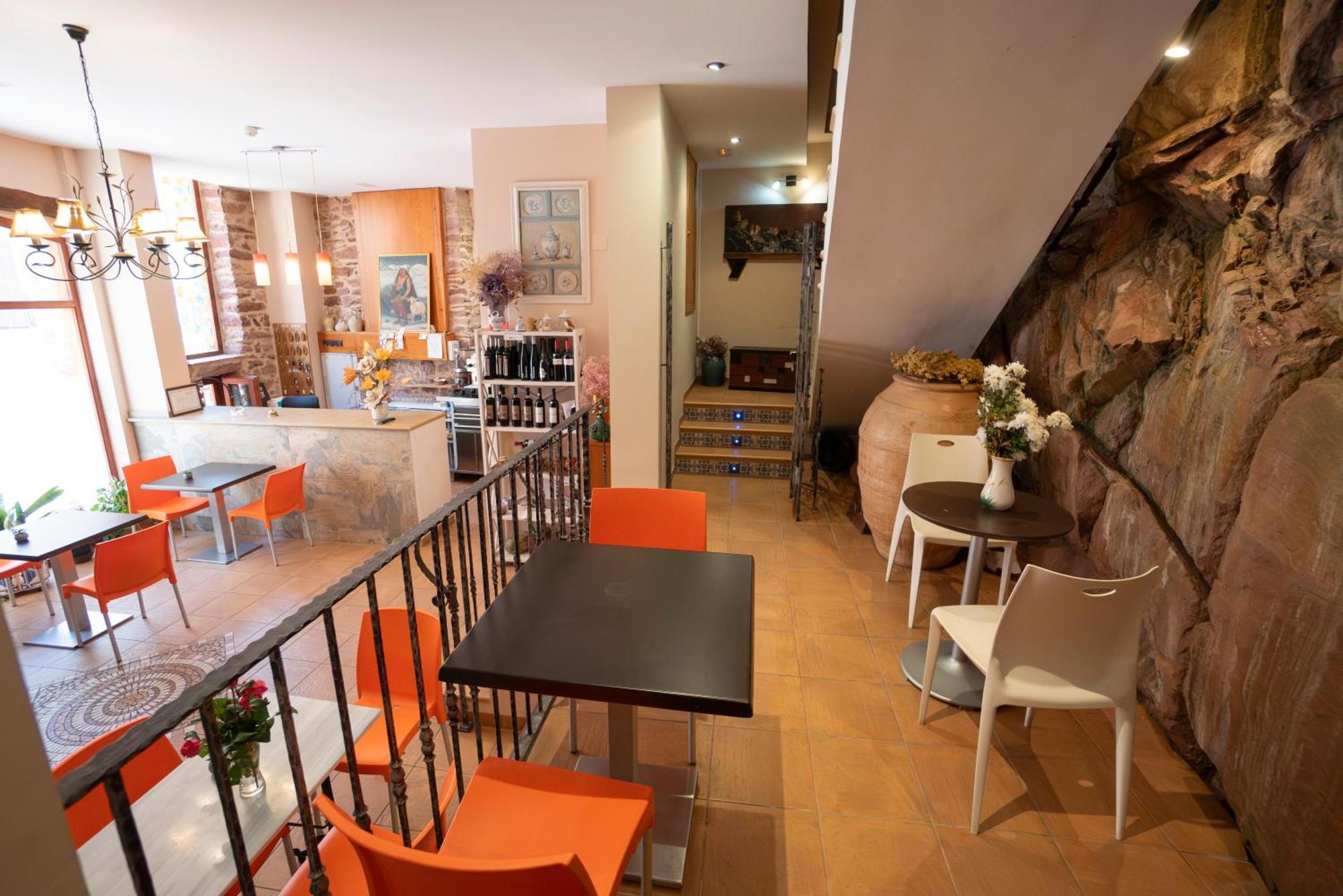 Hotel Rural L'antic Portal 2*